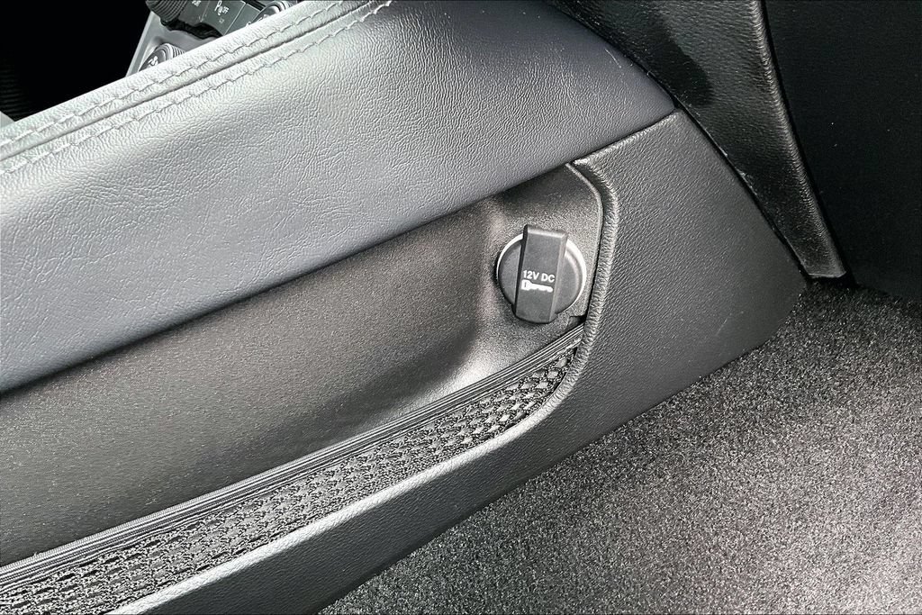 Used 2023 Dodge Challenger R/T RWD image 16
