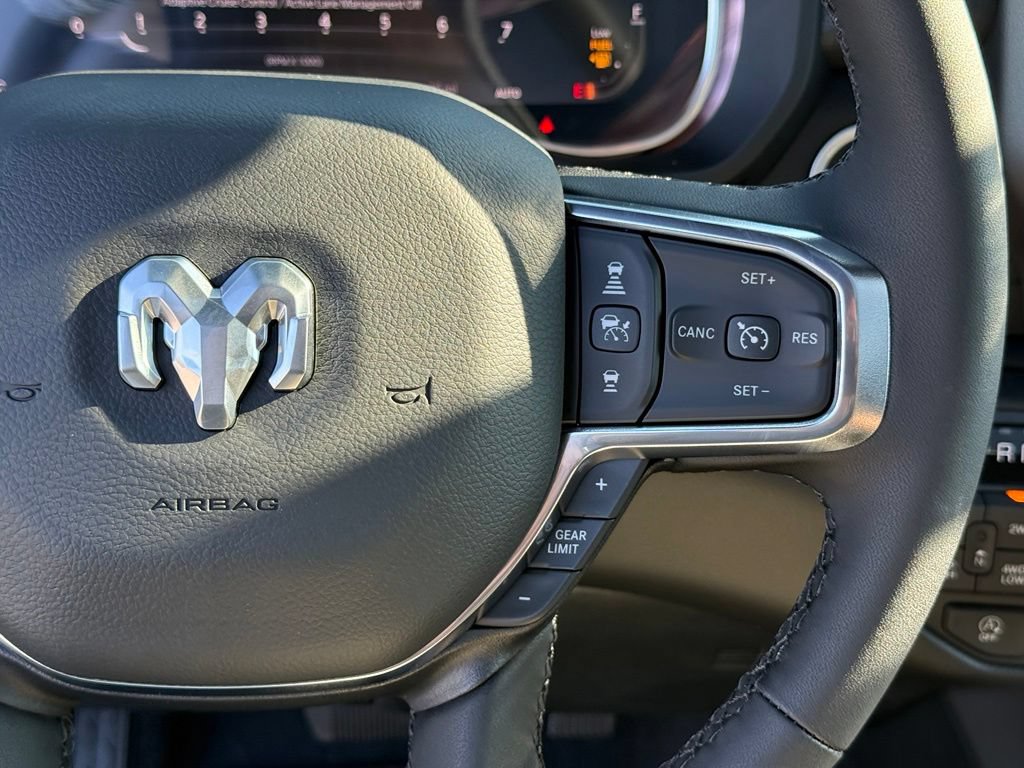 New 2027 RAM 1500 Laramie AWD/4WD image 17