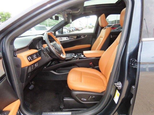 Certified 2022 Lincoln Nautilus Black Label w/ Class II Trailer Tow Package AWD/4WD image 24