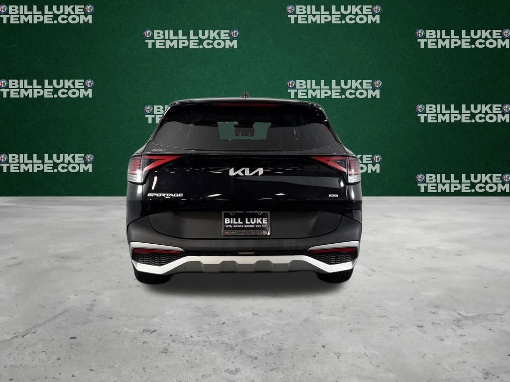 Used 2025 Kia Sportage LX image 6