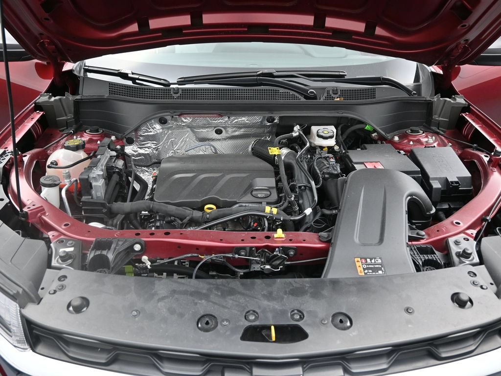 Used 2025 Chevrolet Trax LS FWD image 13