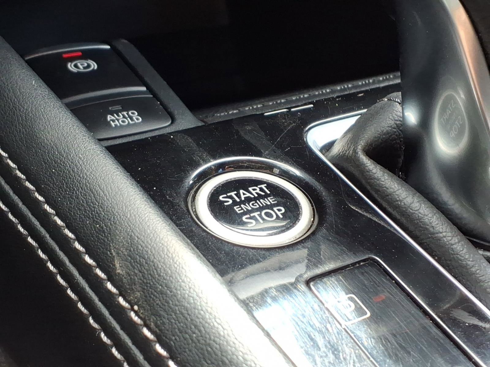 Used 2023 Nissan Kicks SR FWD image 20