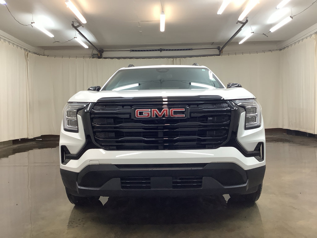 Used 2026 GMC Terrain Elevation w/ Elevation Premium Package image 11