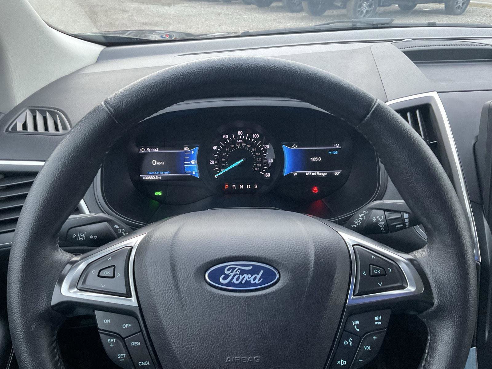 Used 2023 Ford Edge Titanium image 13