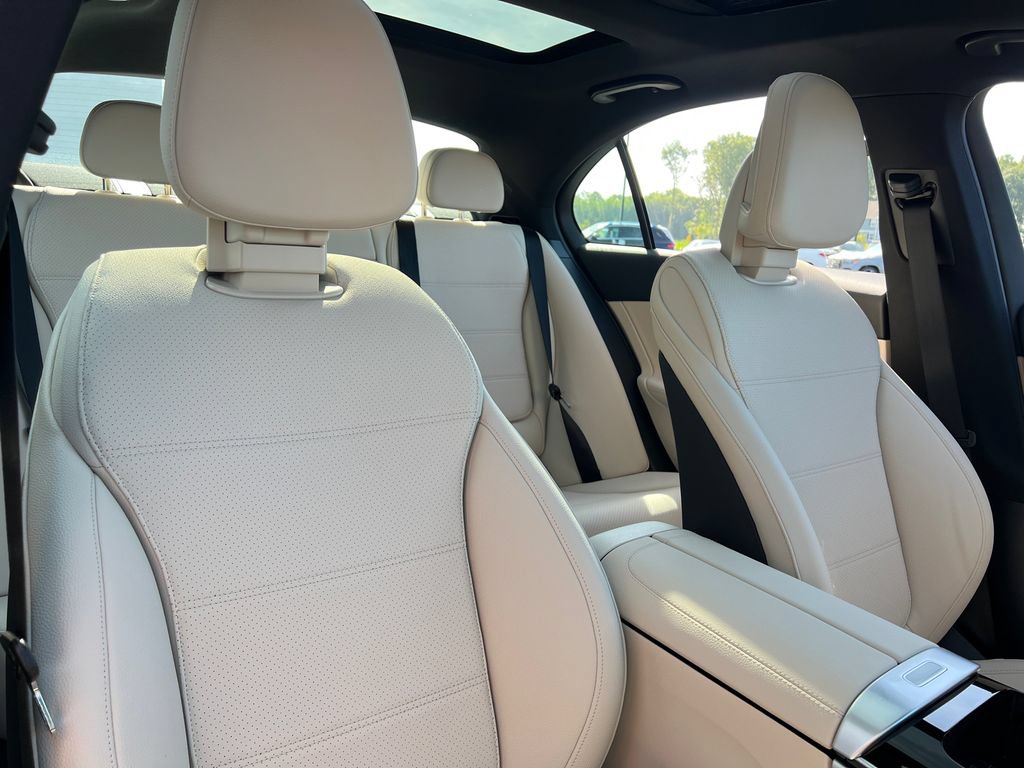 New 2026 Mercedes-Benz C 300 4MATIC Sedan image 28