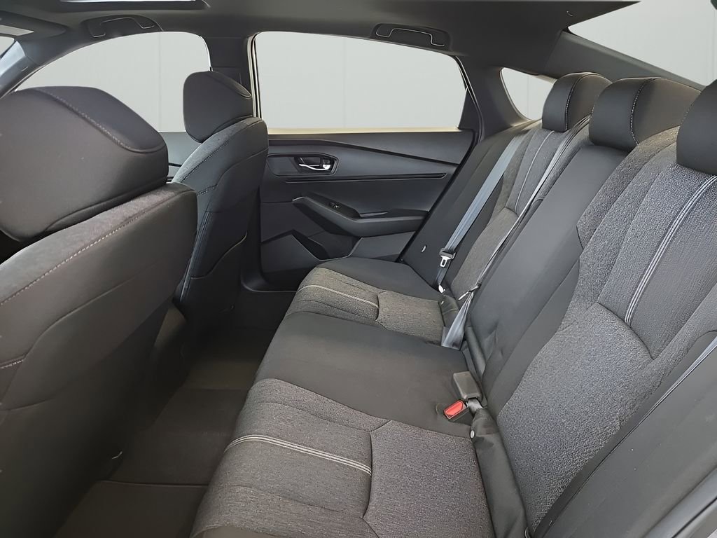 Used 2023 Honda Accord Sport image 12