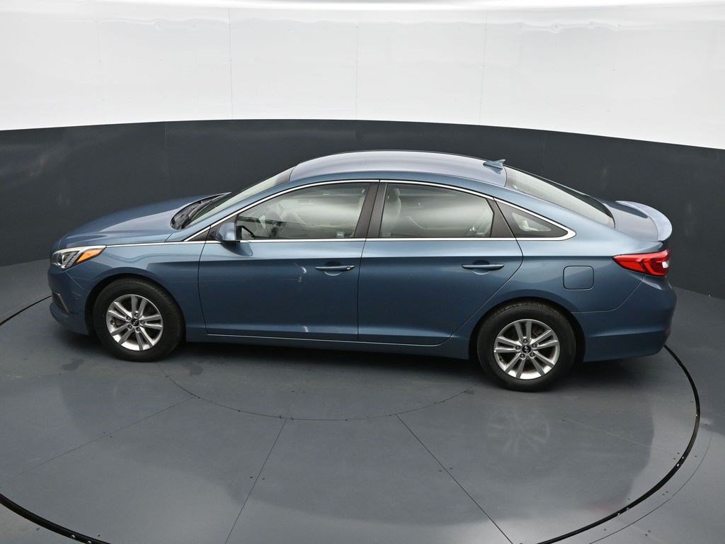 Used 2017 Hyundai Sonata SE FWD image 17