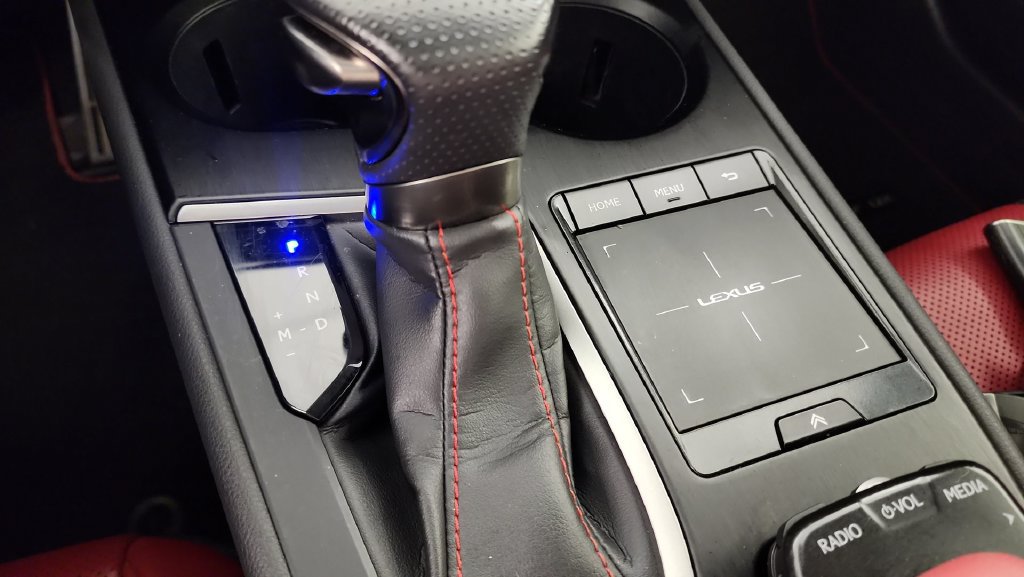 Used 2019 Lexus UX 200 F Sport w/ F Sport Premium Package FWD image 25