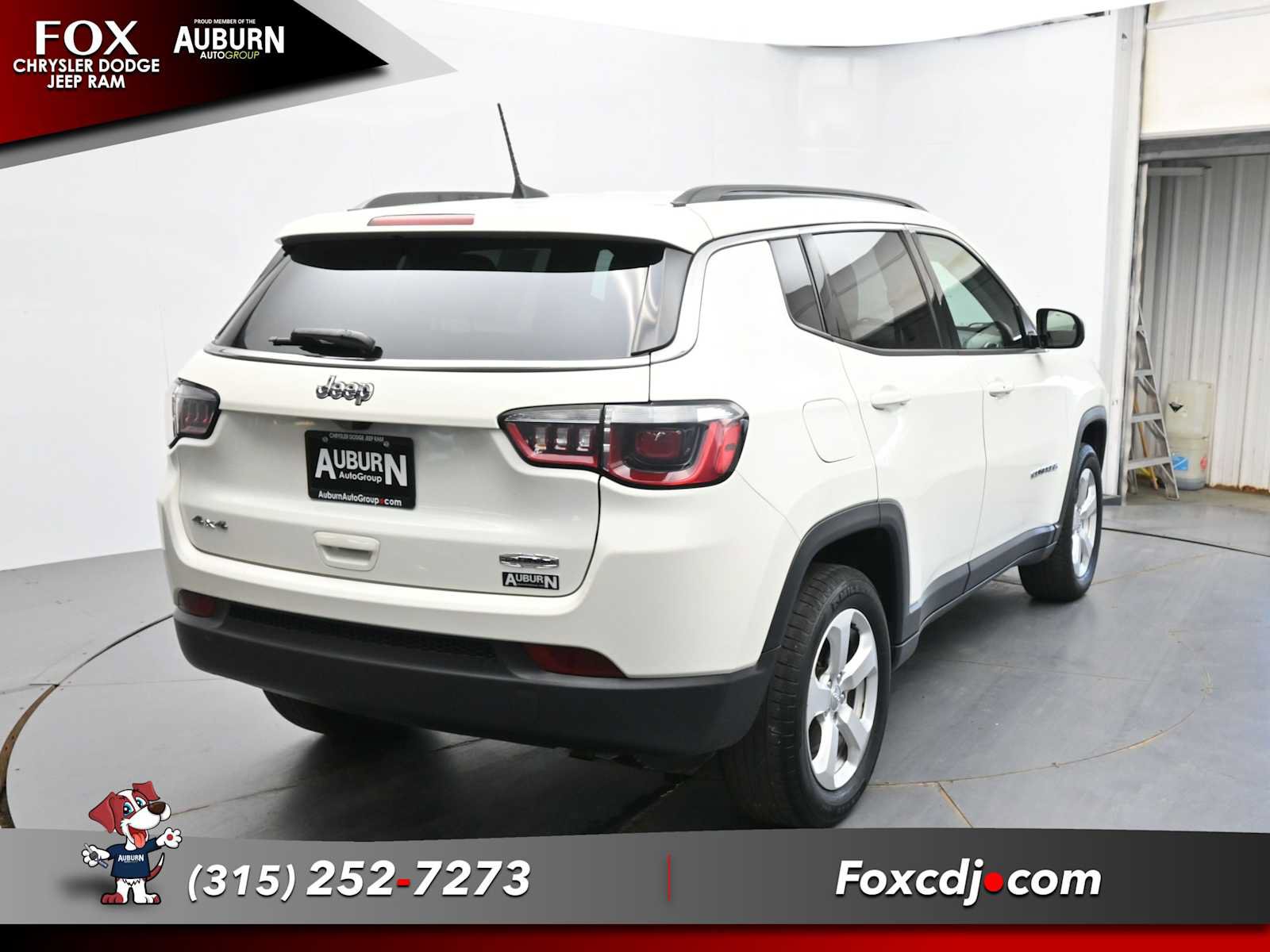 Used 2019 Jeep Compass Latitude w/ Cold Weather Group AWD/4WD image 4