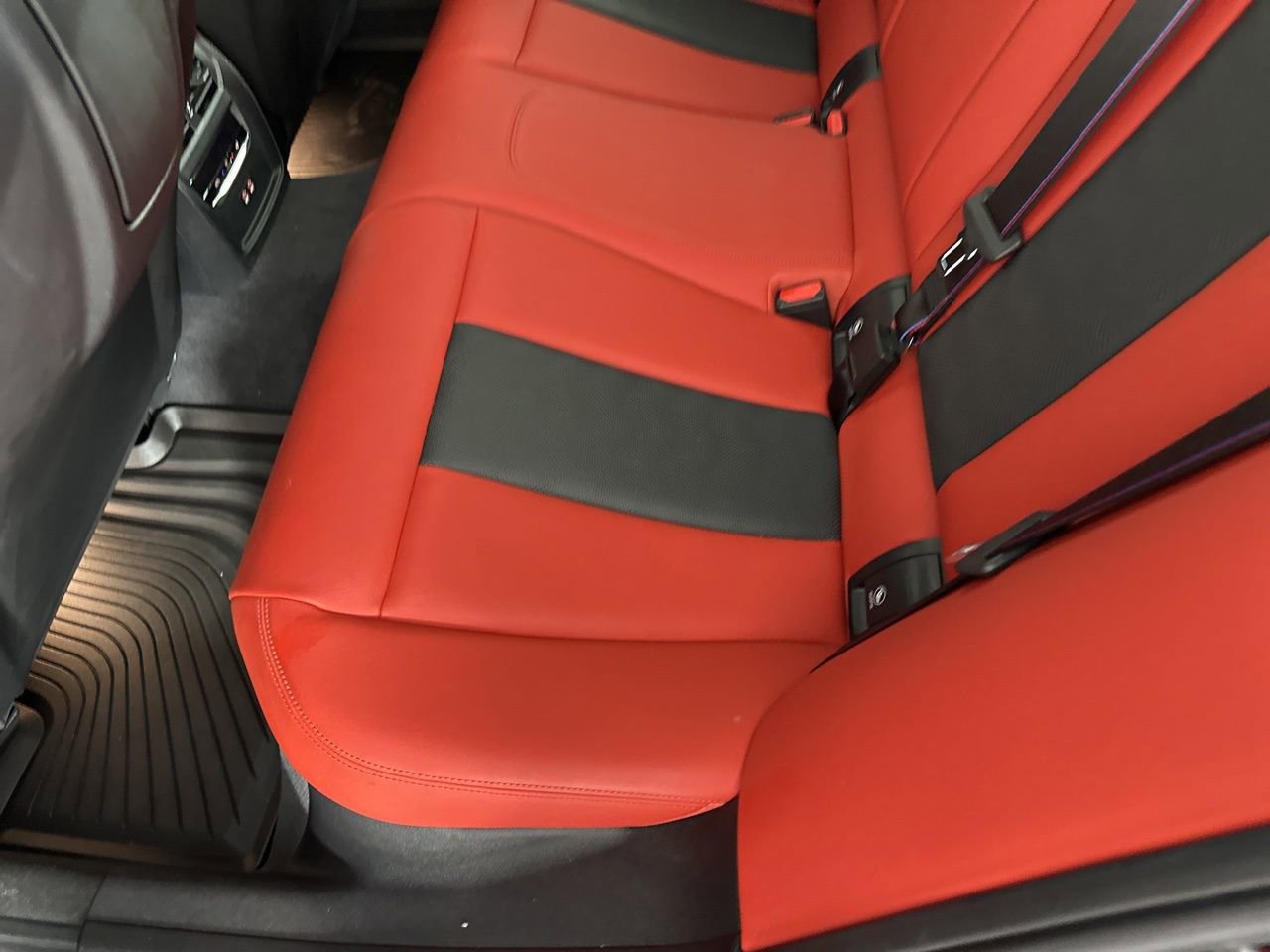 Used 2024 BMW M3 Competition image 30