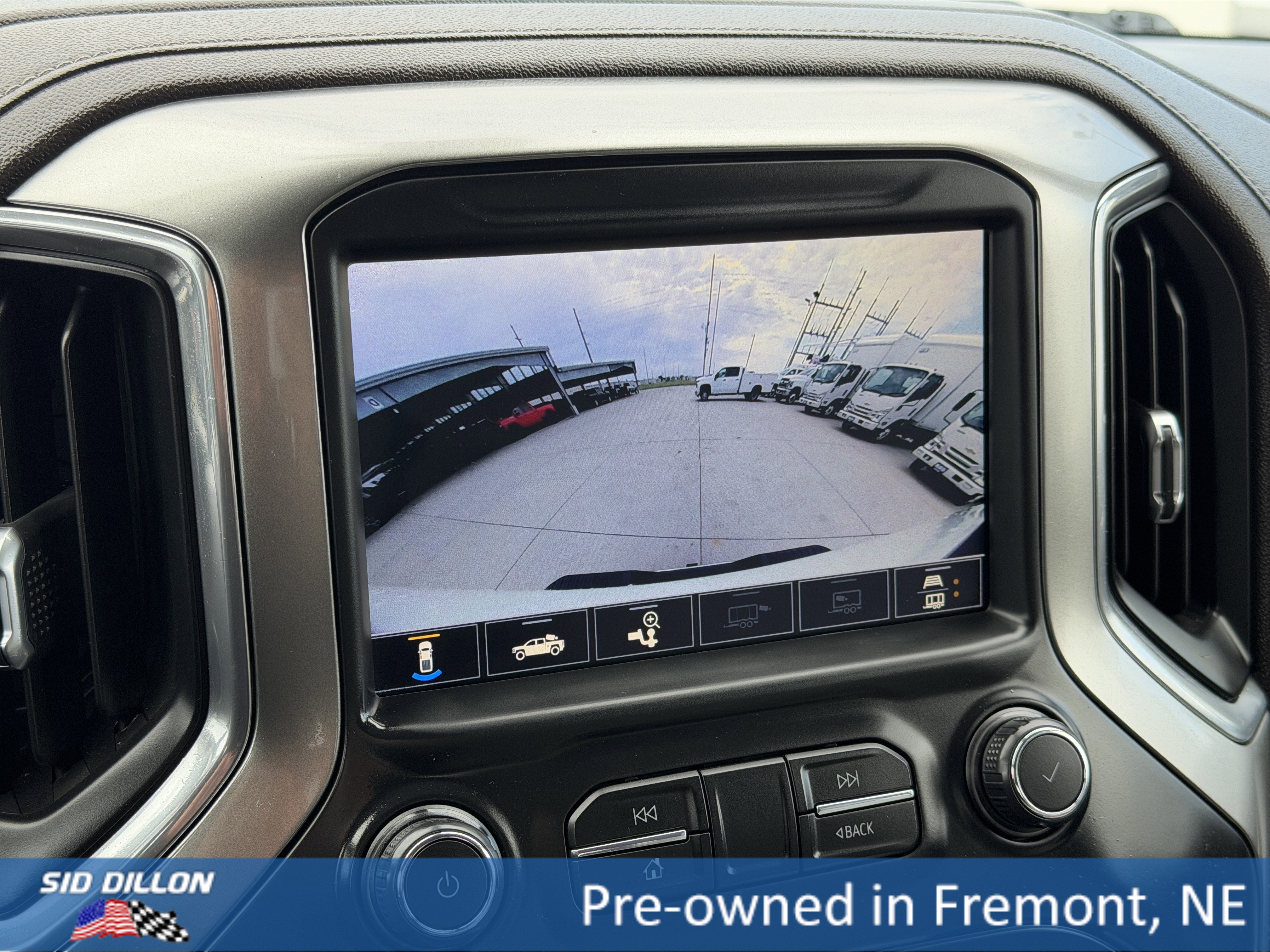 Used 2020 Chevrolet Silverado 2500 LTZ w/ LTZ Plus Package AWD/4WD image 10