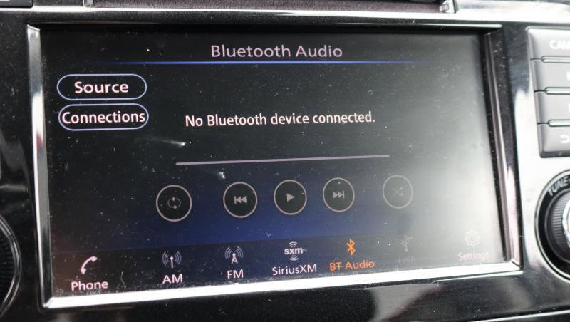 Used 2020 Nissan Rogue SL image 16