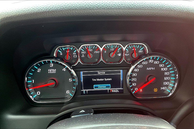 Used 2019 Chevrolet Suburban Premier w/ RST 6.2L Performance Edition RWD image 37