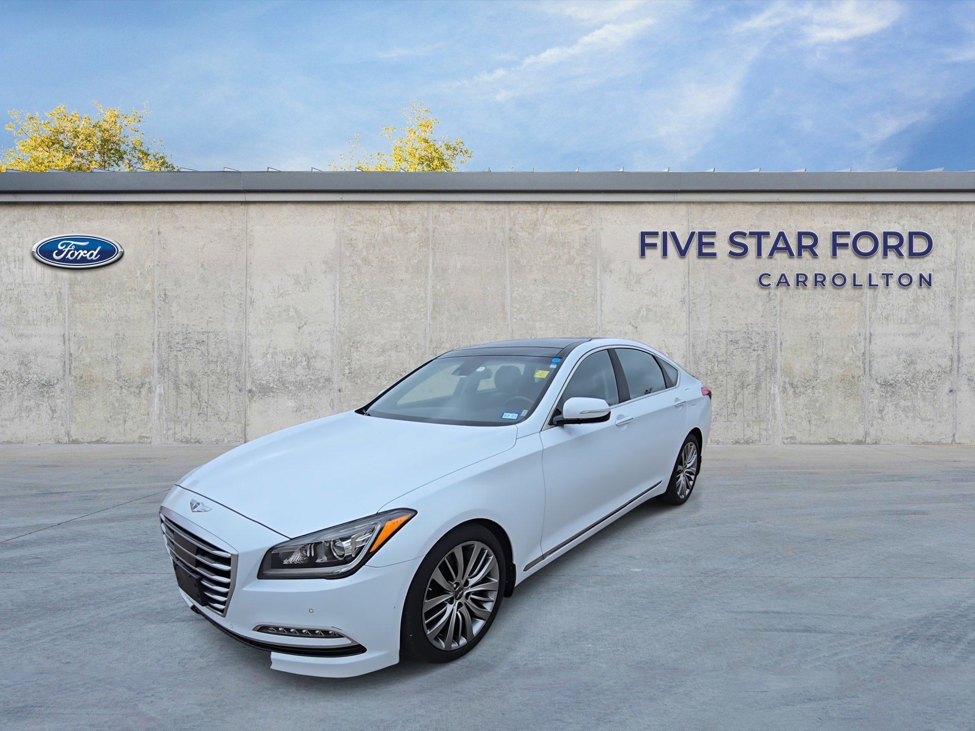 Used 2015 Hyundai Genesis 5.0 image 4