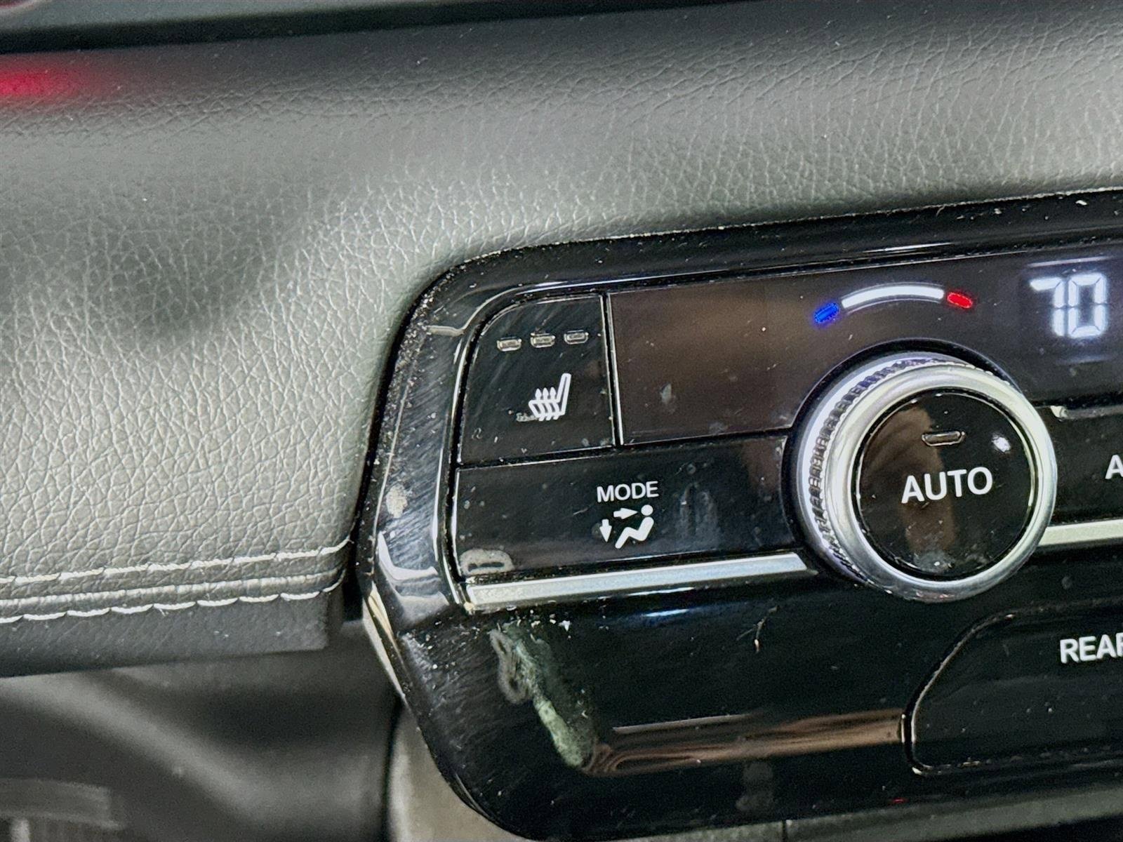 Used 2023 Honda Pilot Touring image 23