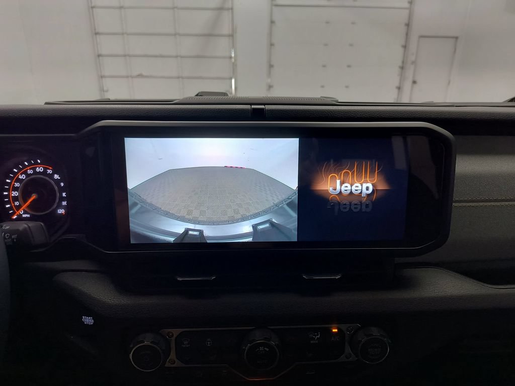 Used 2026 Jeep Wrangler Unlimited Sport AWD/4WD image 24