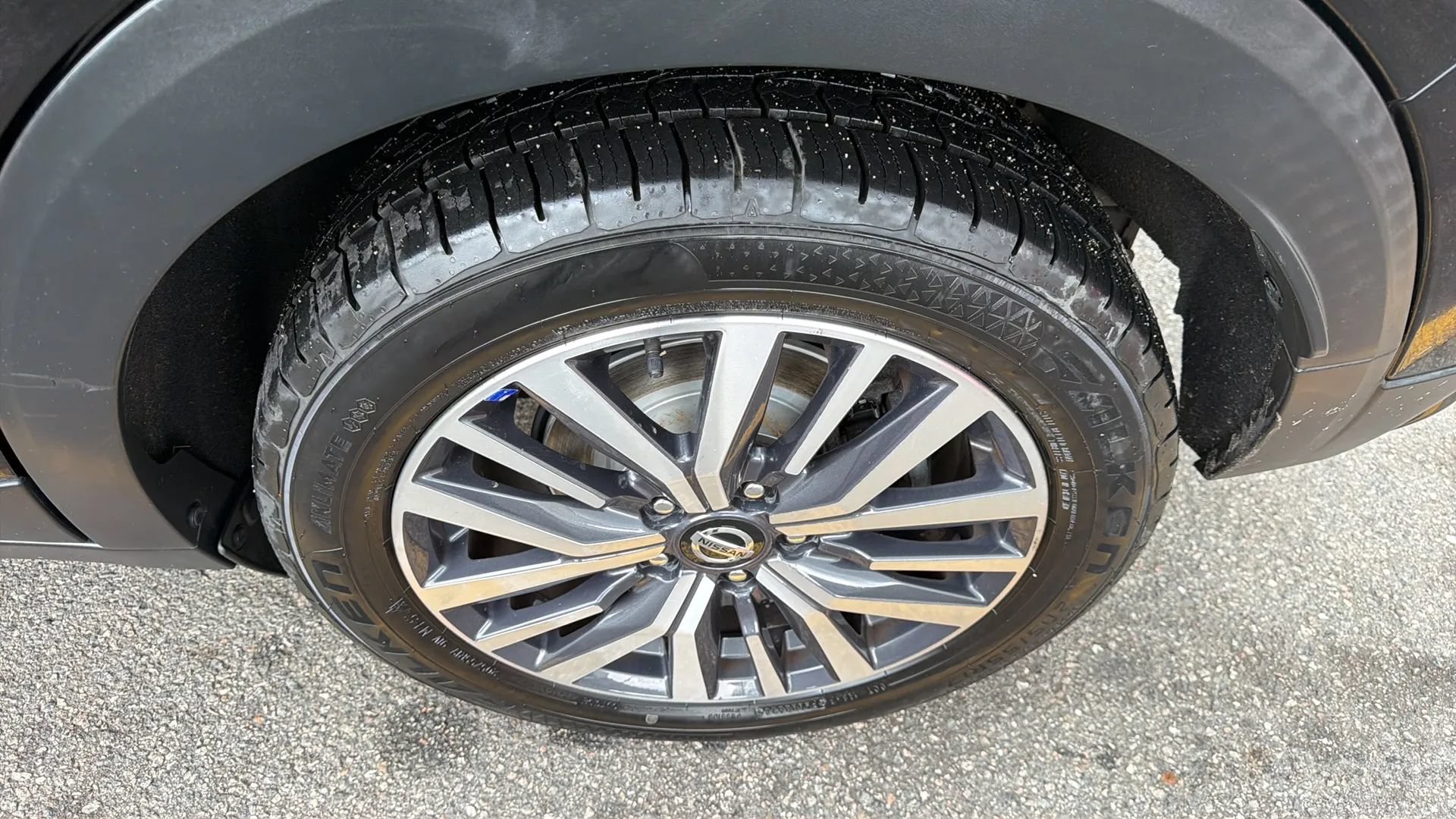 Used 2021 Nissan Kicks SV FWD image 9