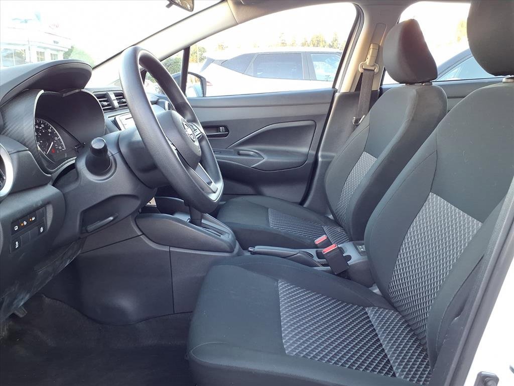 Used 2024 Nissan Versa S w/ Trunk Package image 9