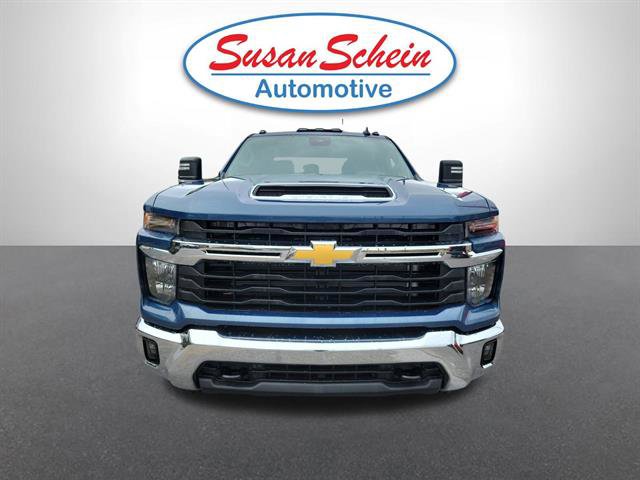 Used 2025 Chevrolet Silverado 3500 LT image 23