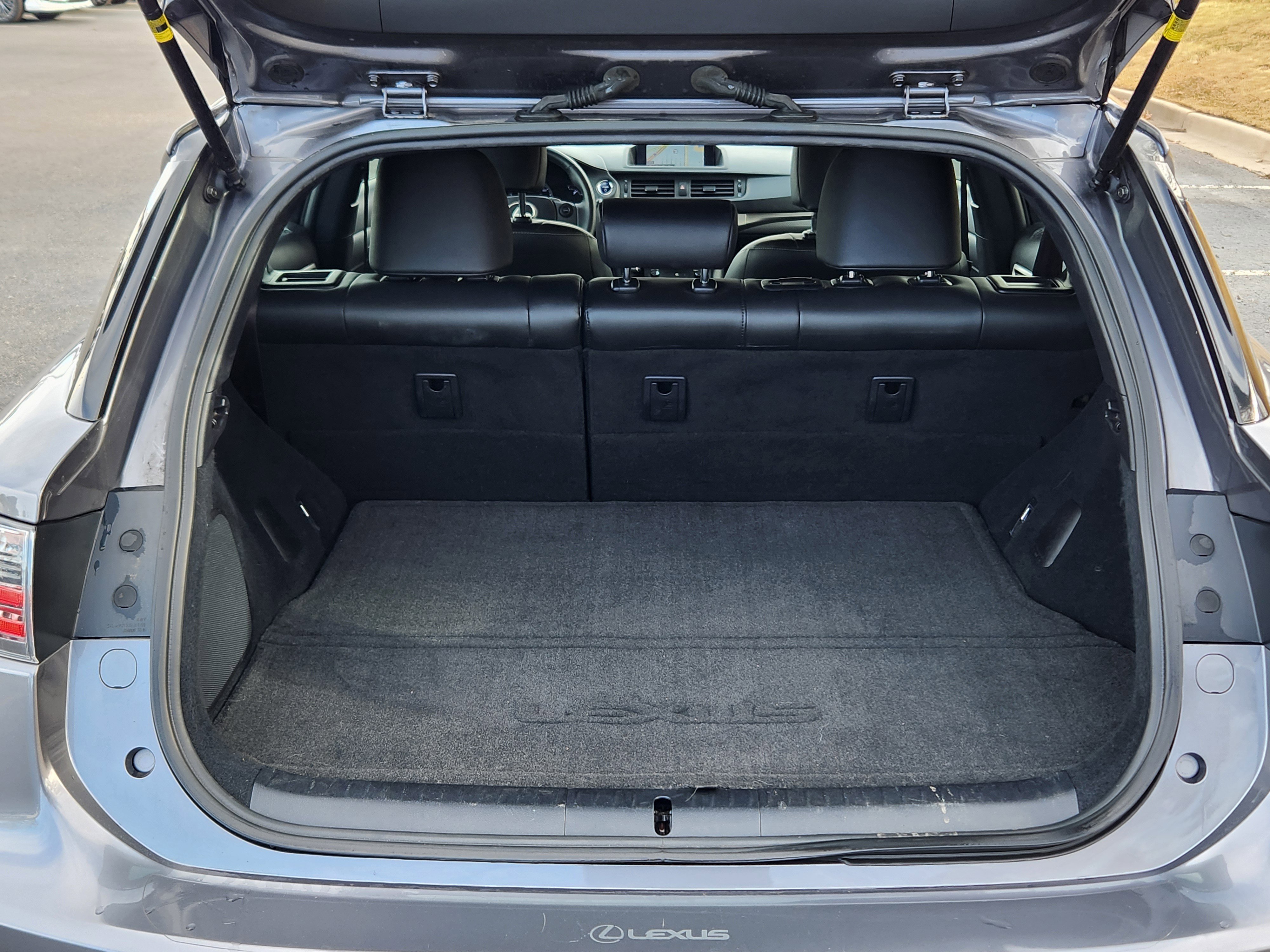 Used 2014 Lexus CT 200h image 19