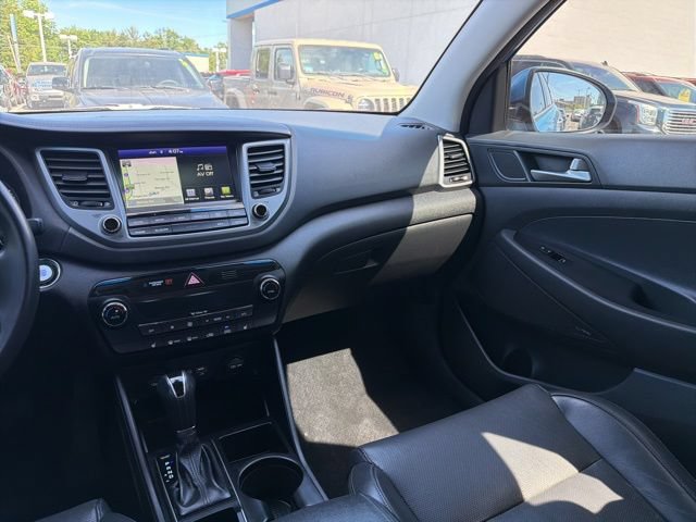 Used 2017 Hyundai Tucson Limited AWD/4WD image 27