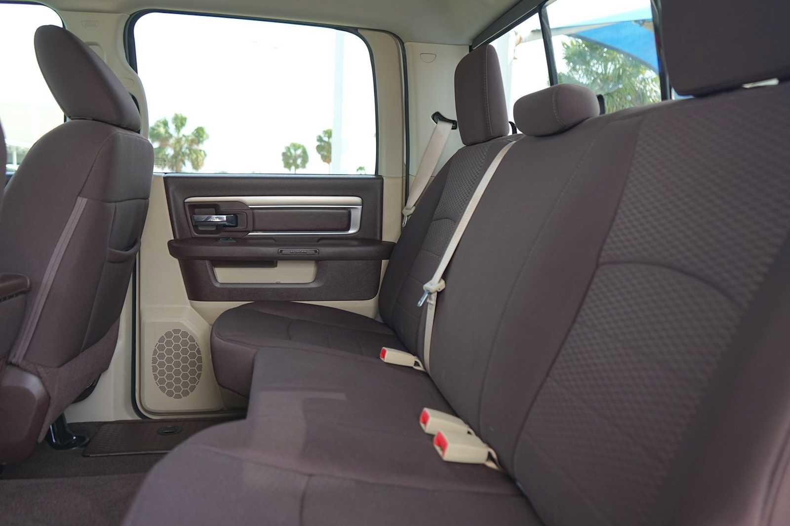 Used 2014 RAM 1500 Classic SLT image 14