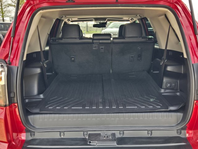 Used 2021 Toyota 4Runner SR5 Premium w/ Moonroof Package image 6