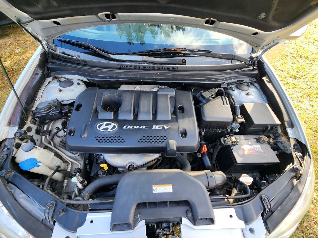 Used 2007 Hyundai Elantra GLS image 13