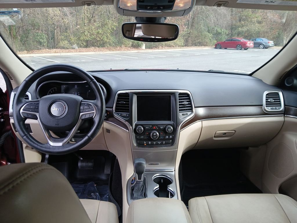 Used 2018 Jeep Grand Cherokee Limited image 13