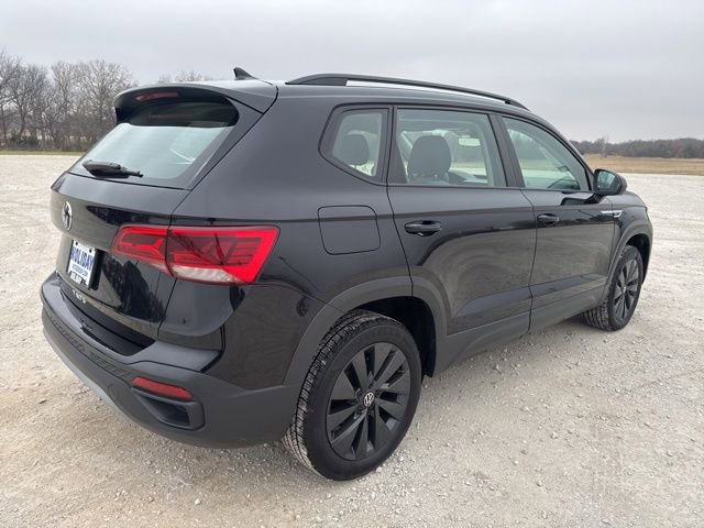Used 2024 Volkswagen Taos S image 5