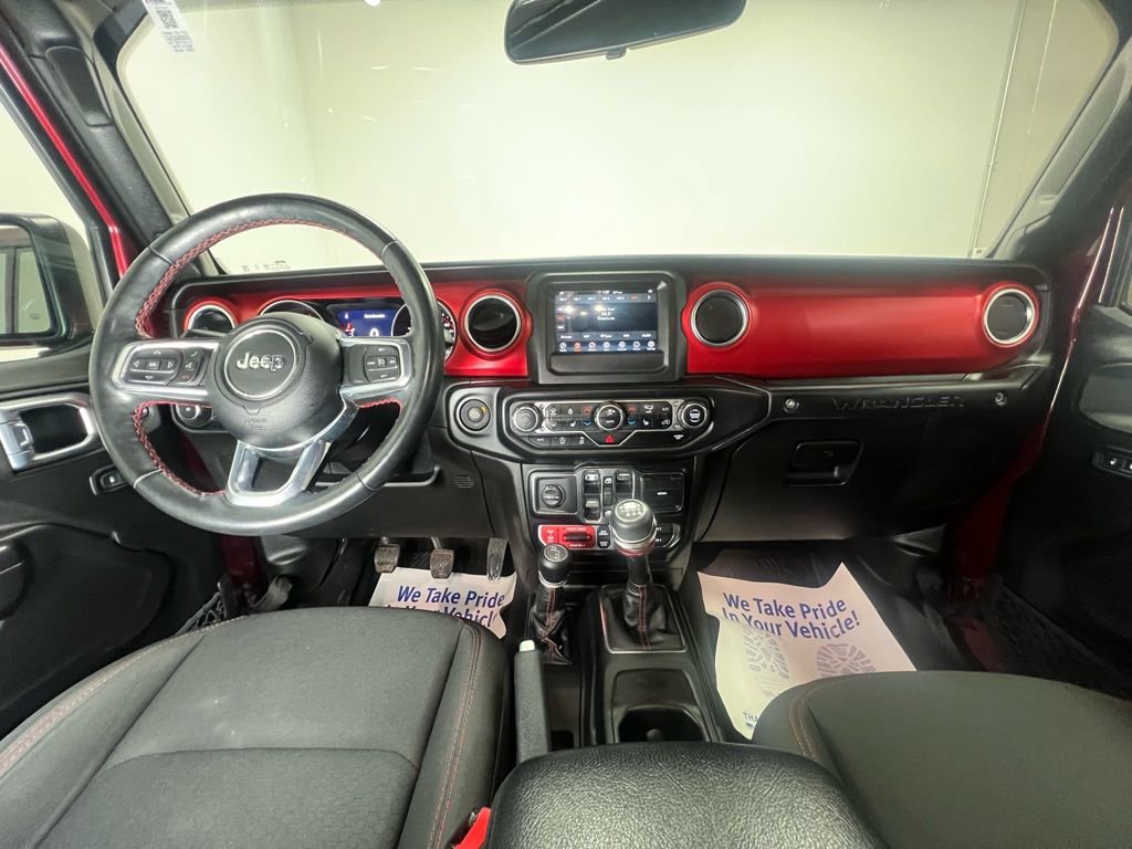 Used 2021 Jeep Wrangler Unlimited Rubicon w/ Cold Weather Group AWD/4WD image 10