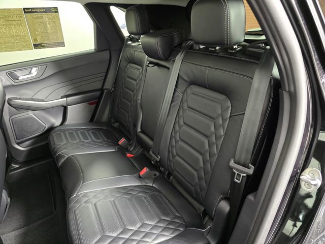 Used 2024 Ford Escape SE w/ PHEV Premium Package image 19