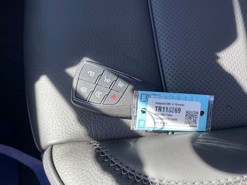 New 2026 GMC Yukon Denali w/ Sun & Power Step Package image 29