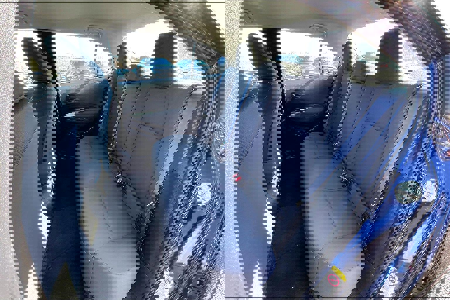 Used 2022 Toyota Corolla LE w/ LE Convenience Package image 24