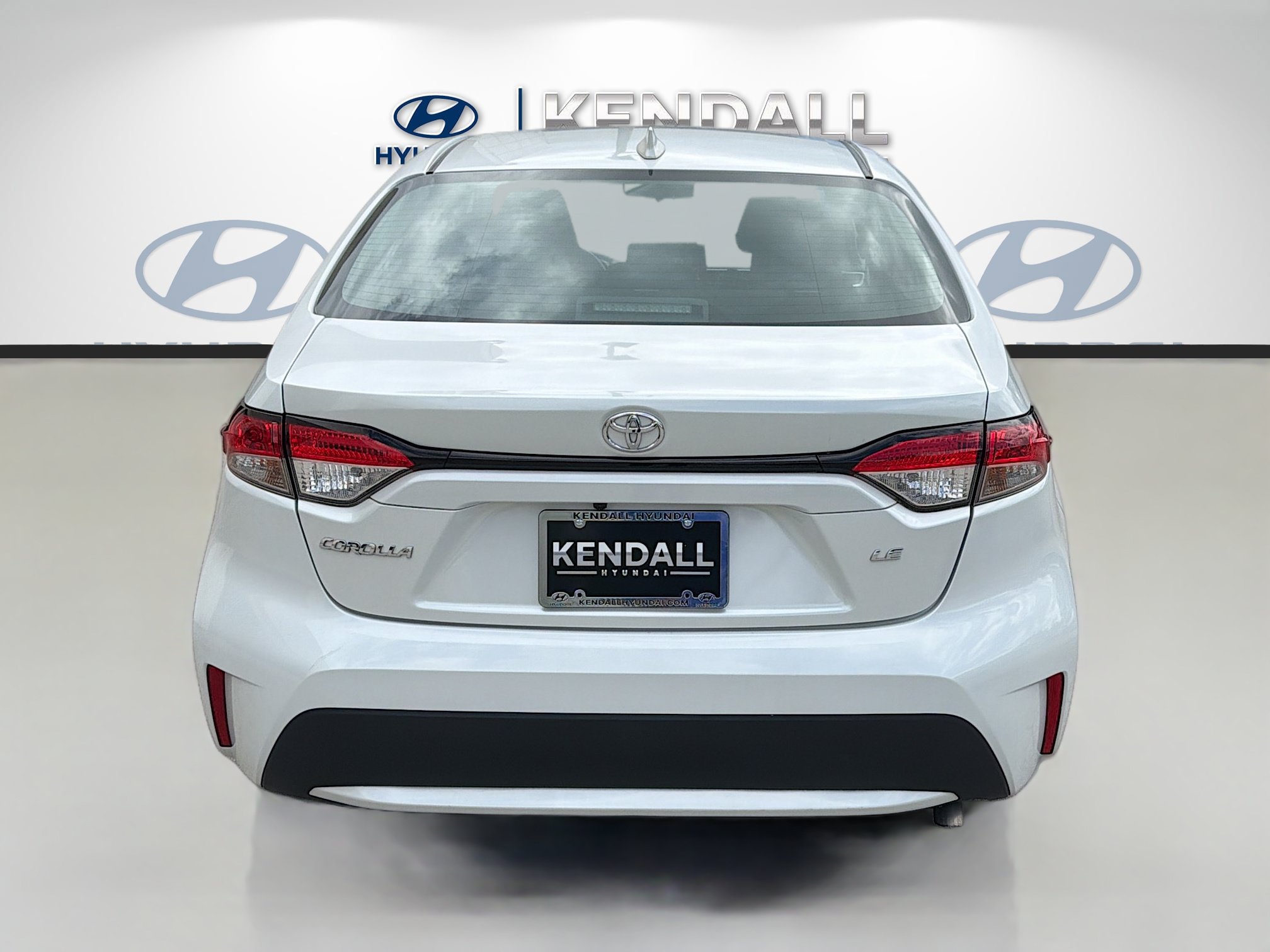 Used 2022 Toyota Corolla LE FWD image 5