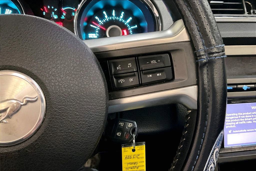Used 2013 Ford Mustang GT RWD image 16
