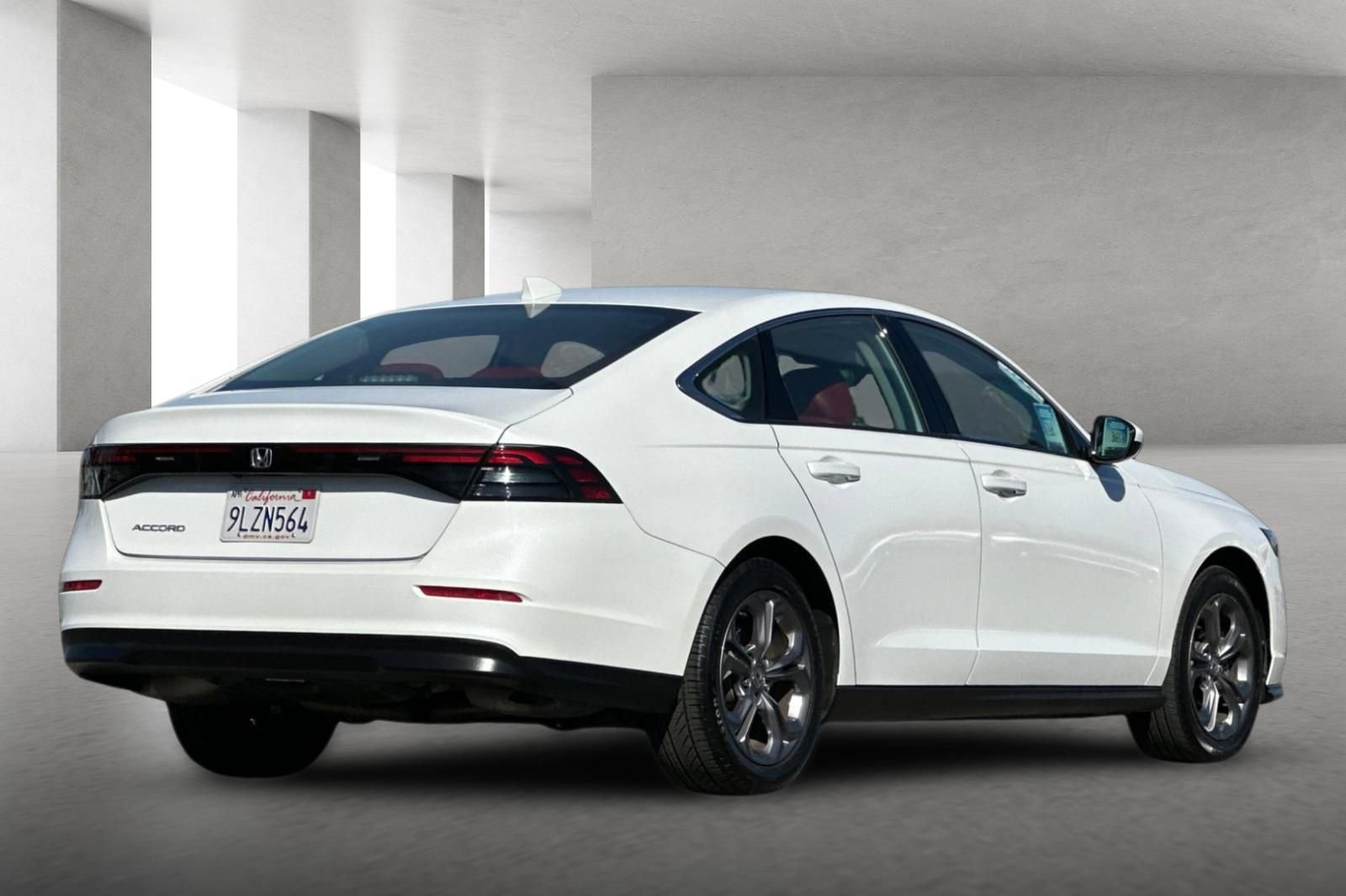 Certified 2024 Honda Accord EX image 4