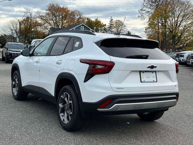 New 2025 Chevrolet Trax LT w/ Driver Confidence Package image 3