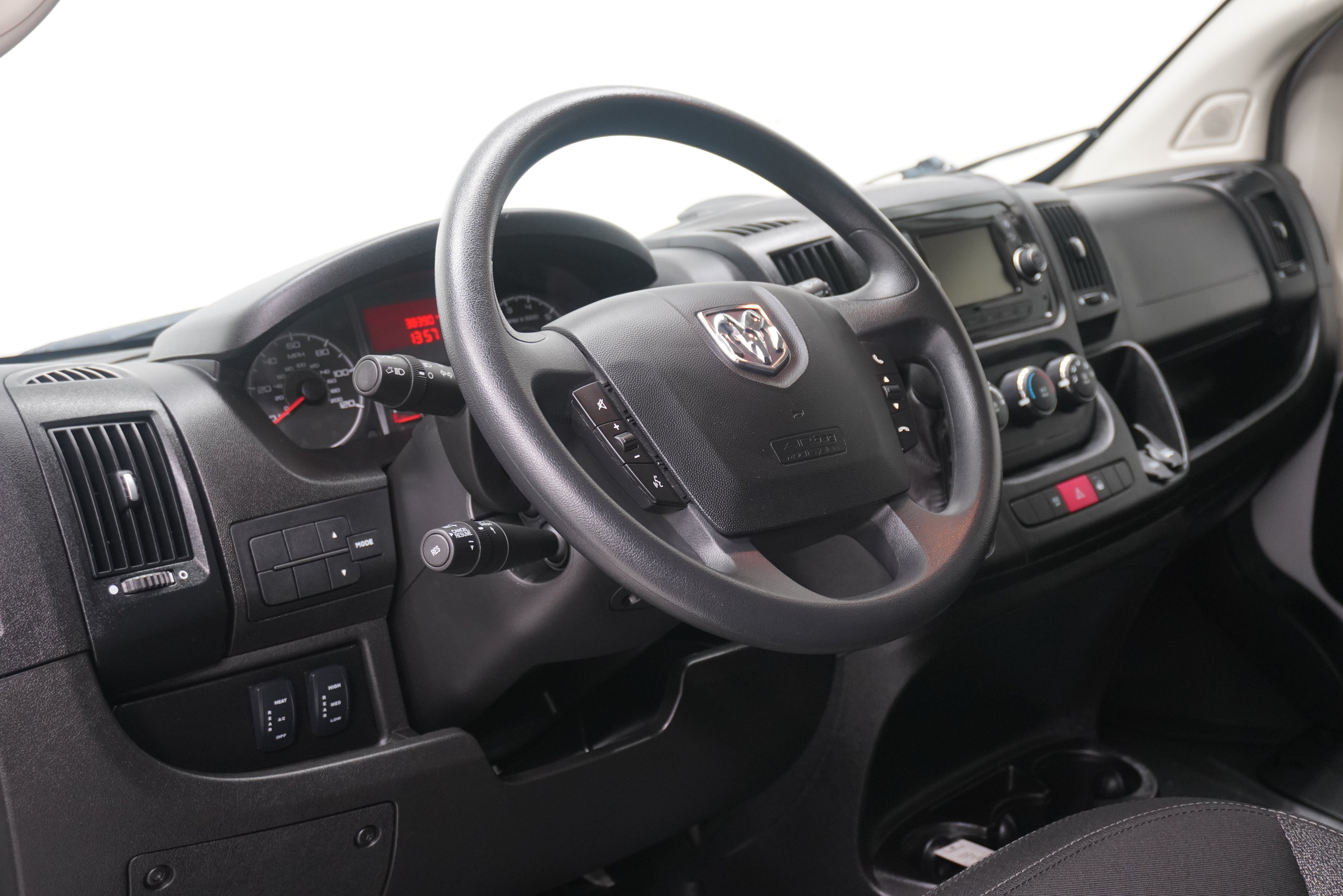 Used 2021 RAM ProMaster 1500 FWD image 9