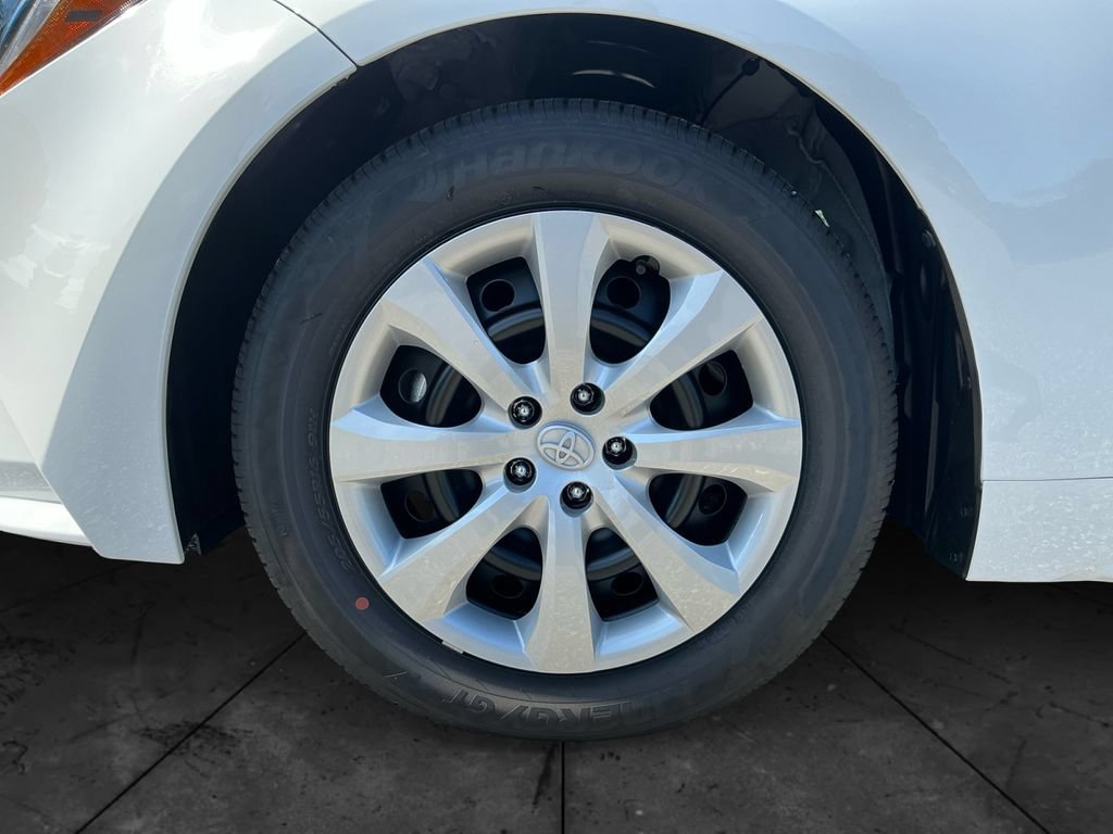 New 2026 Toyota Corolla LE FWD image 15