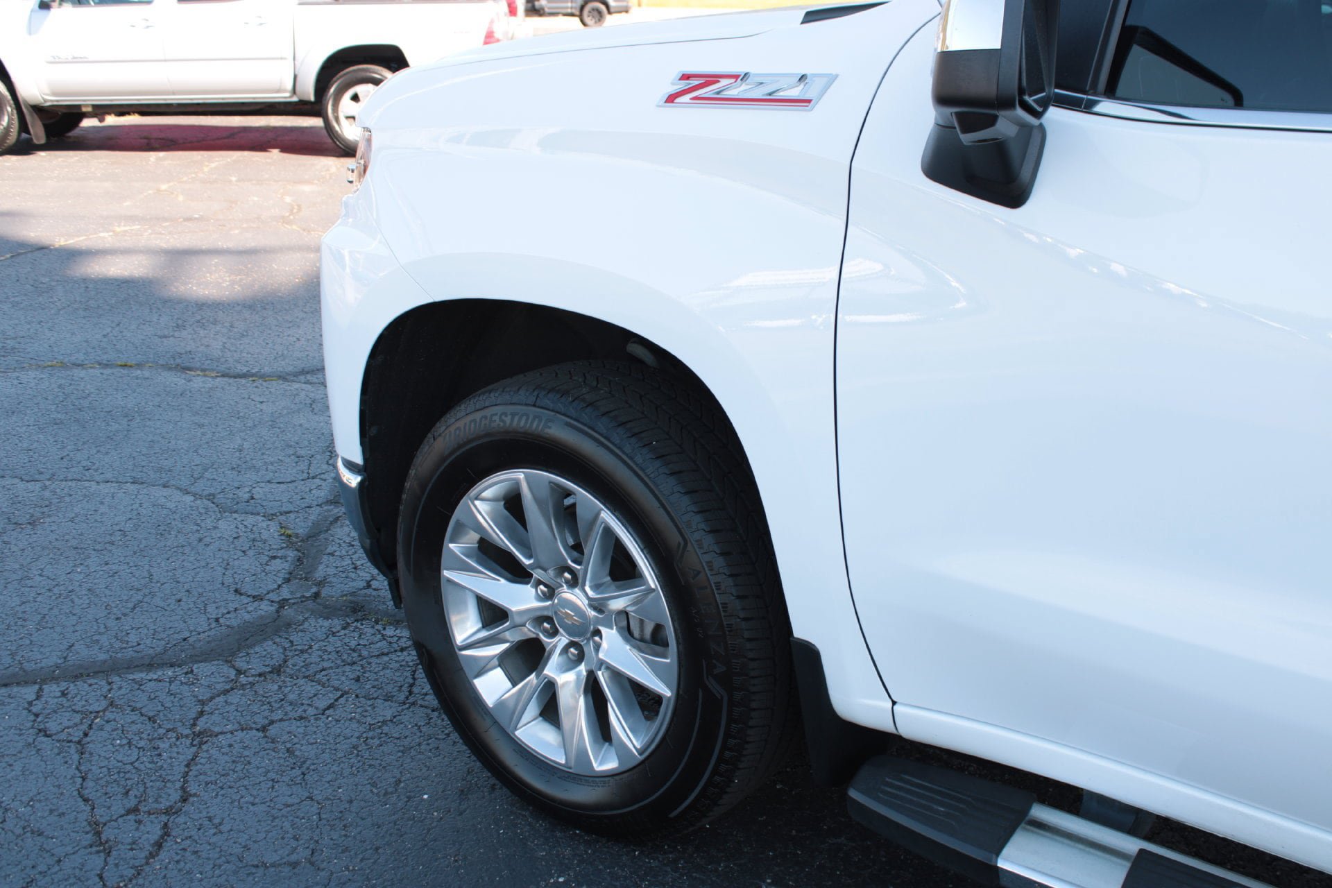 Used 2022 Chevrolet Silverado 1500 LTZ w/ LTZ Convenience Package II AWD/4WD image 11