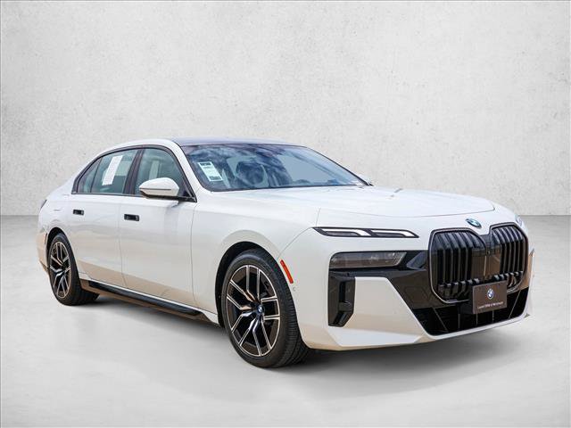 Used 2026 BMW 740i xDrive AWD/4WD image 3