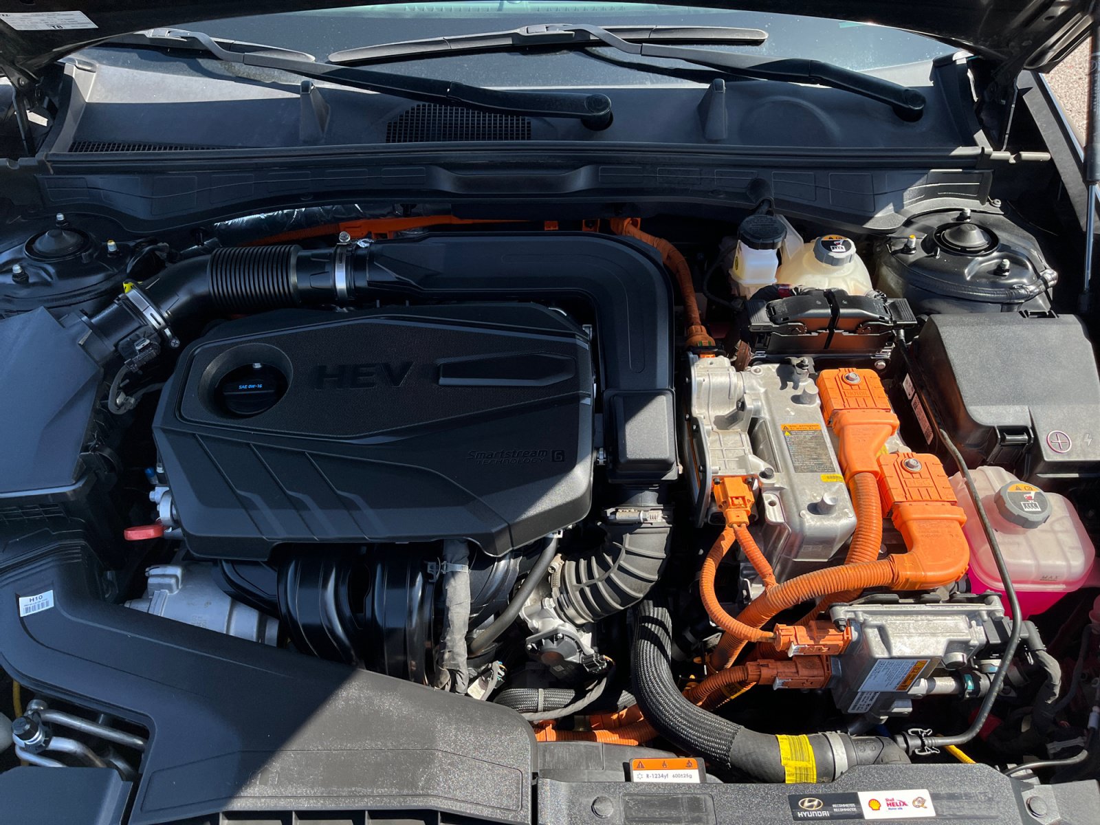 Used 2023 Hyundai Sonata Limited w/ Cargo Package FWD image 9
