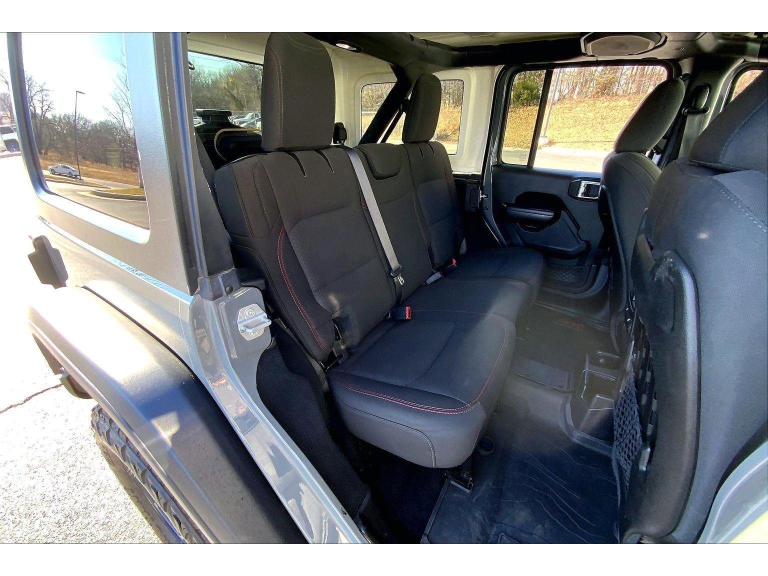 Used 2019 Jeep Wrangler Unlimited Rubicon image 23