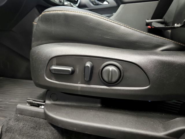 Used 2018 Chevrolet Traverse Premier AWD/4WD image 34