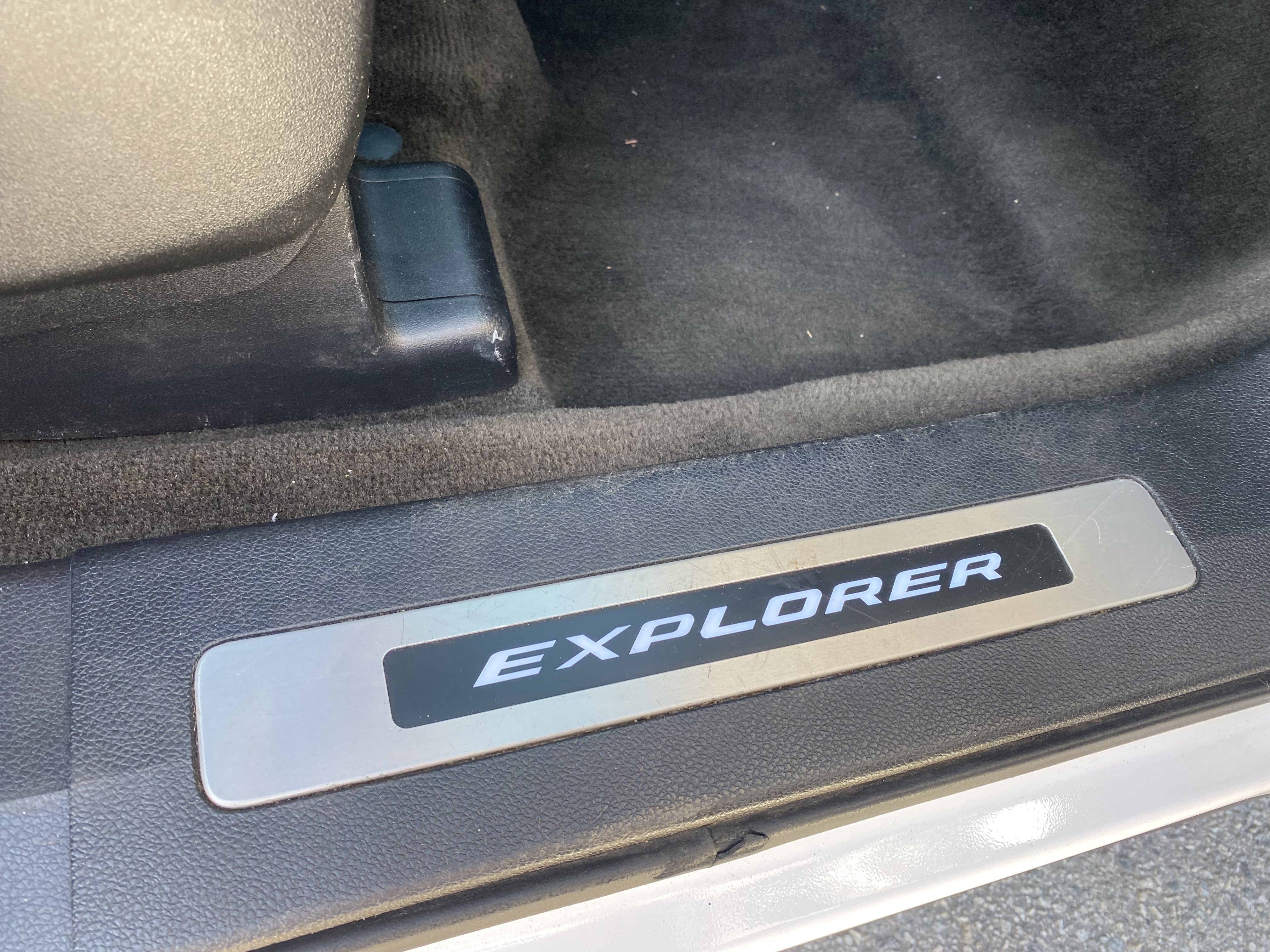 Used 2016 Ford Explorer Sport w/ Equipment Group 401A AWD/4WD image 25