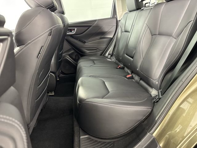 Used 2023 Subaru Forester Touring AWD/4WD image 23