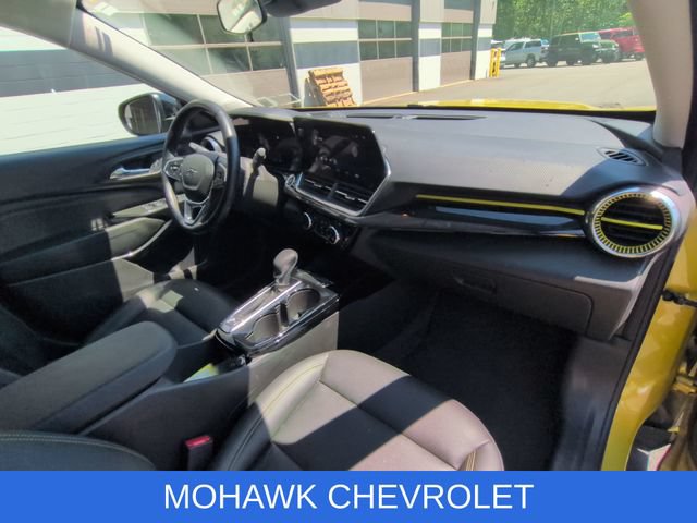 Certified 2024 Chevrolet Trax ACTIV w/ Driver Confidence Package FWD image 28