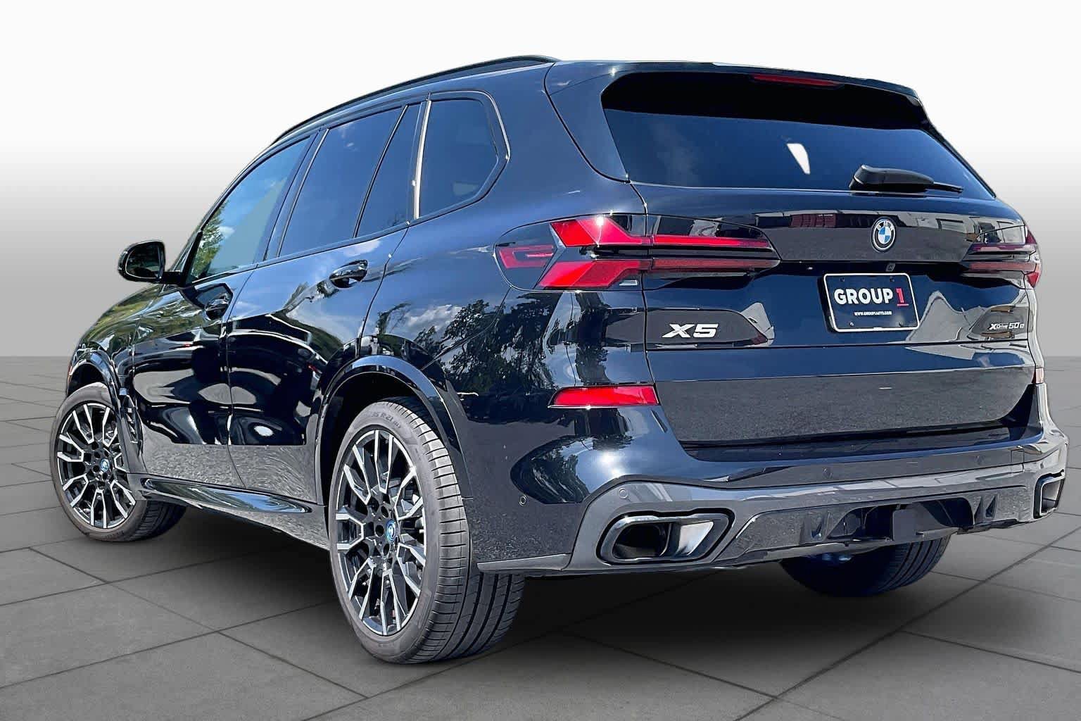 Used 2024 BMW X5 xDrive50e w/ Executive Package AWD/4WD image 11