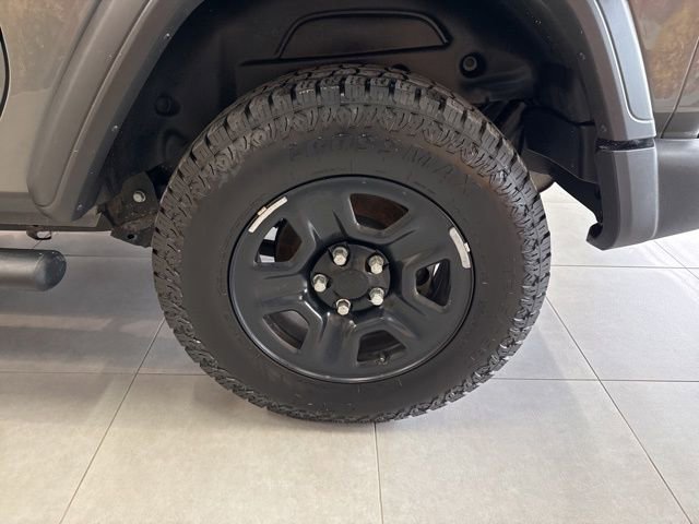 Used 2019 Jeep Wrangler Sport image 15